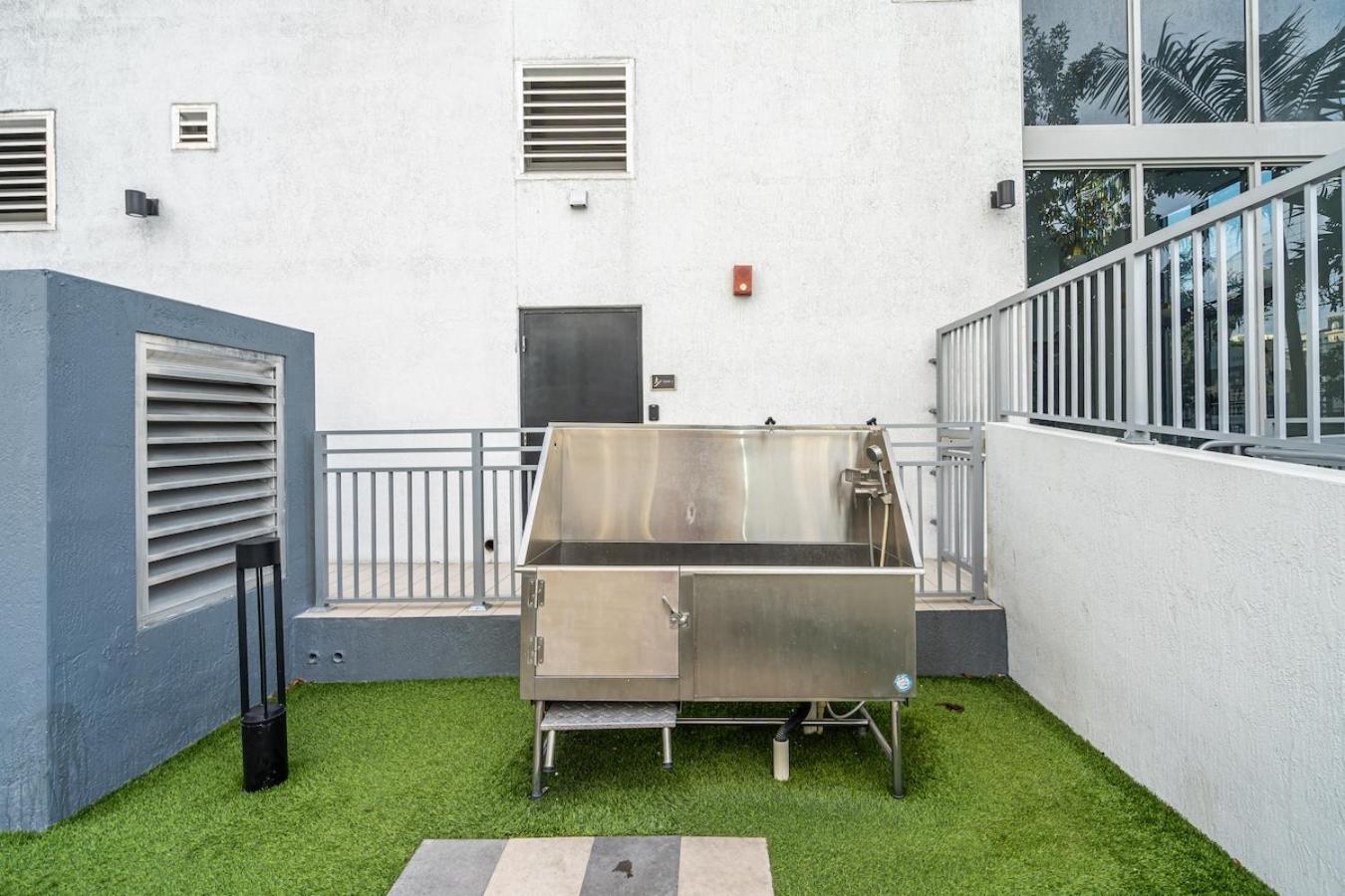Urban Escape 3 Bed Unit Near Brickell And Wynwood Apartment Miami Exterior photo