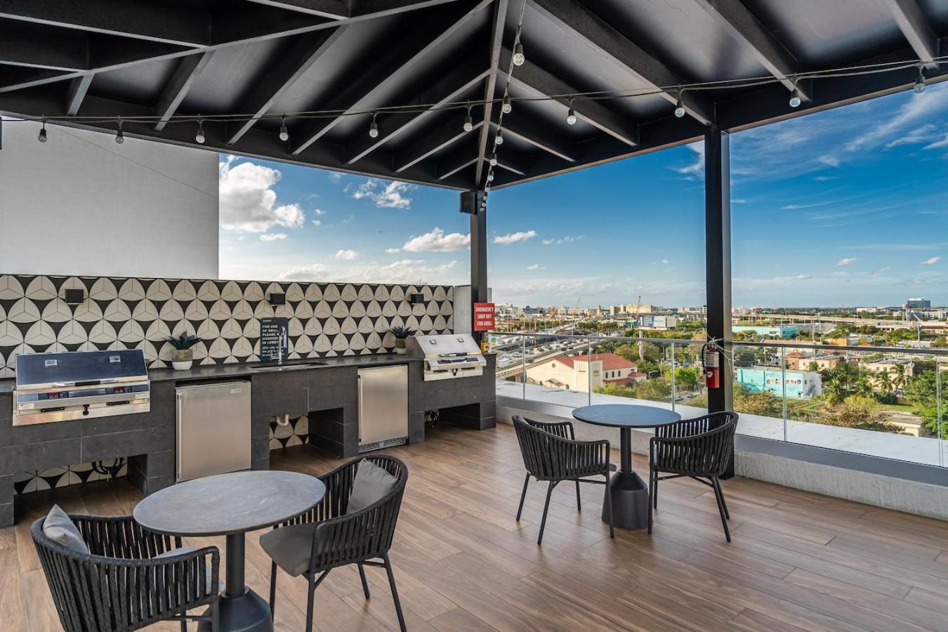 Urban Escape 3 Bed Unit Near Brickell And Wynwood Apartment Miami Exterior photo