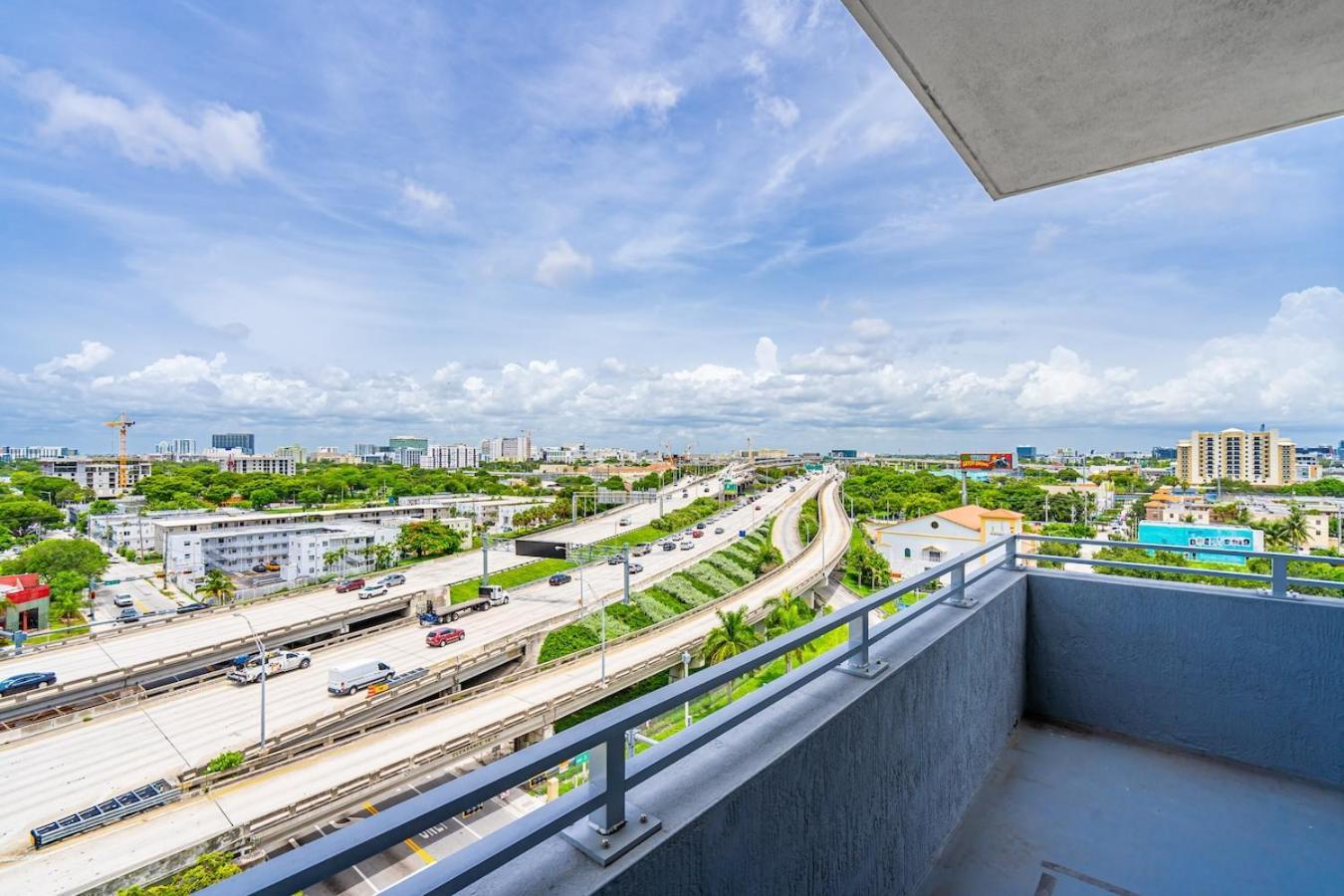 Urban Escape 3 Bed Unit Near Brickell And Wynwood Apartment Miami Exterior photo